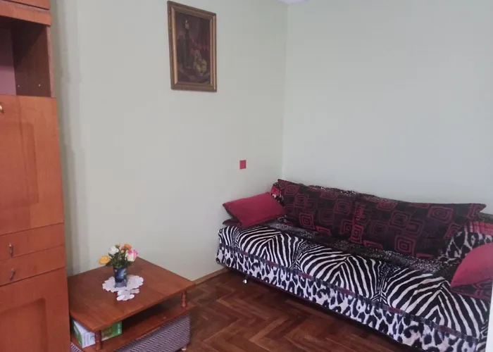 Кульпарківська 128,Економ